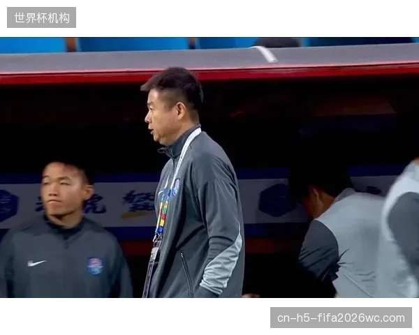 卫冕冠军海港主场乏力，于根伟的球队展现出顽强斗志。